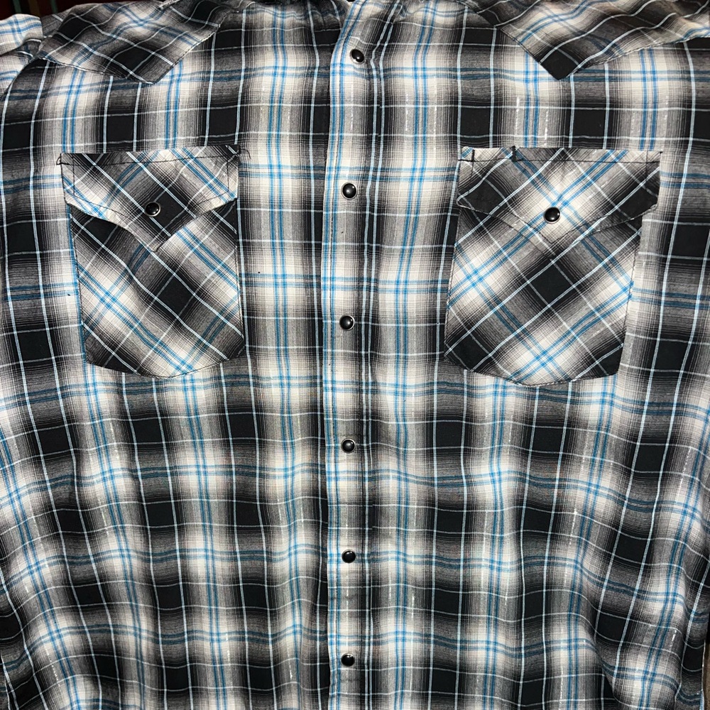 Pearl snap button down